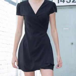 brandy melville green robbie wrap dress!